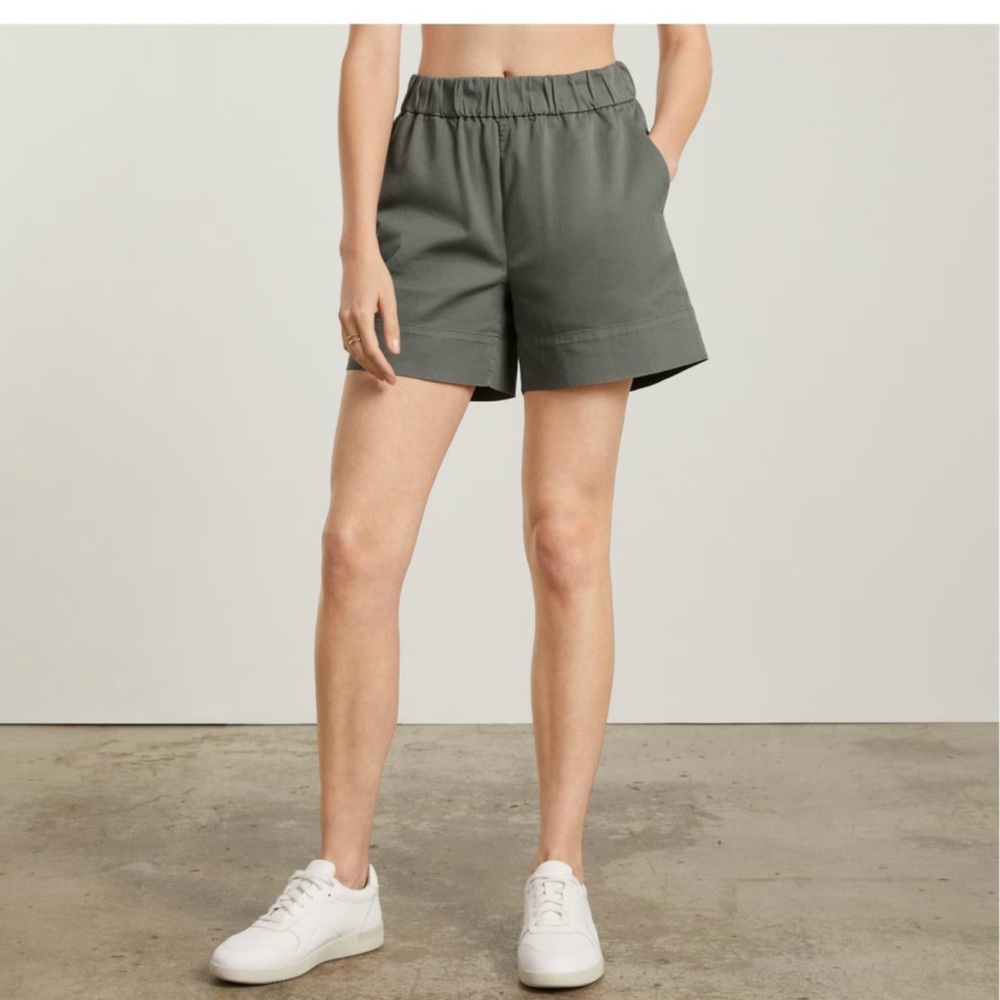 Everlane The Easy Short